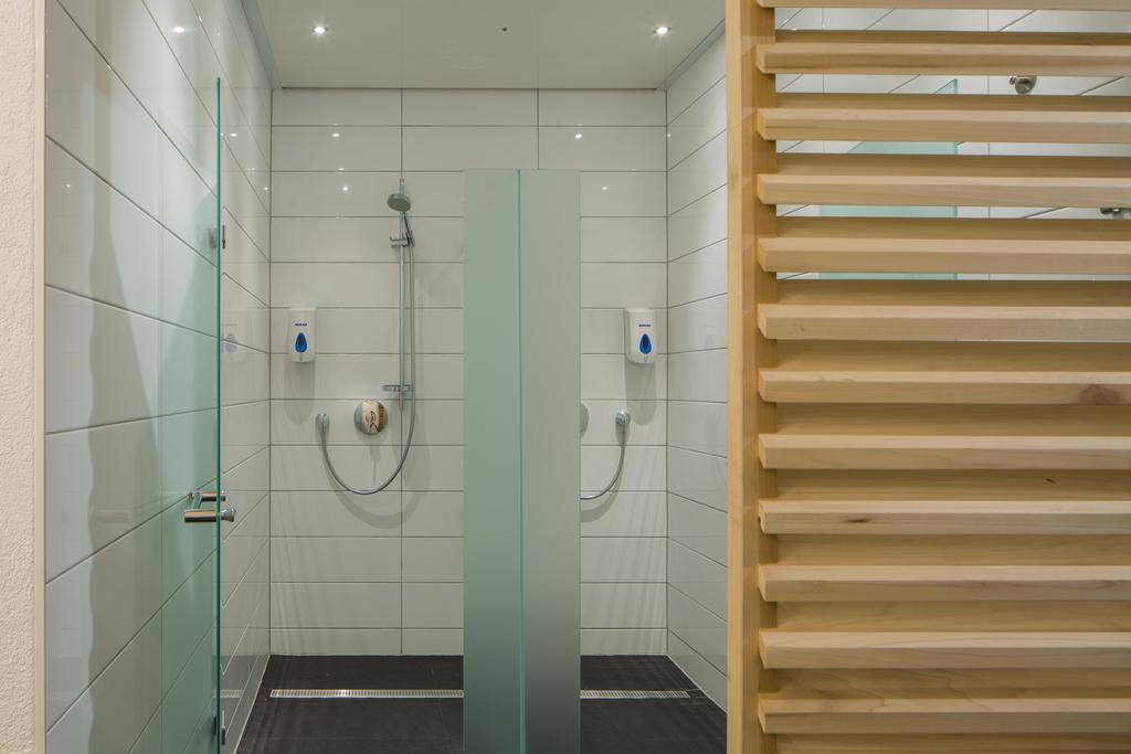 Wellness- Und Schneesporthotel Christiania Saas-Almagell Exterior foto