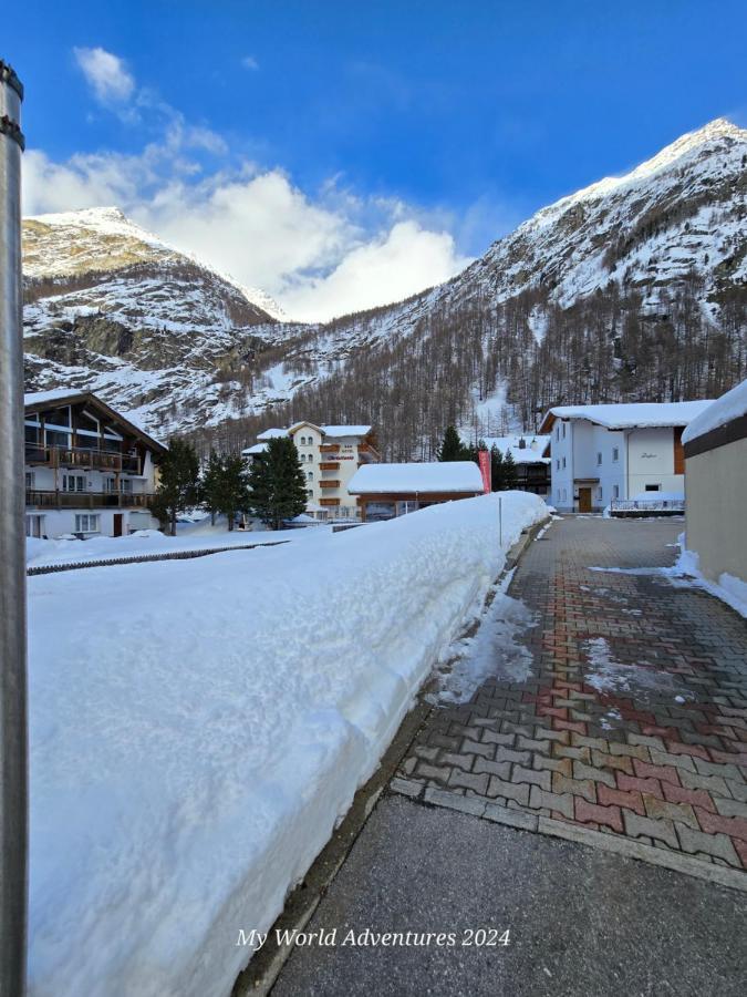 Wellness- Und Schneesporthotel Christiania Saas-Almagell Exterior foto
